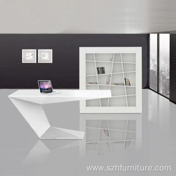 Minimalist Fashion Unique C-shaped Executive Office Desk